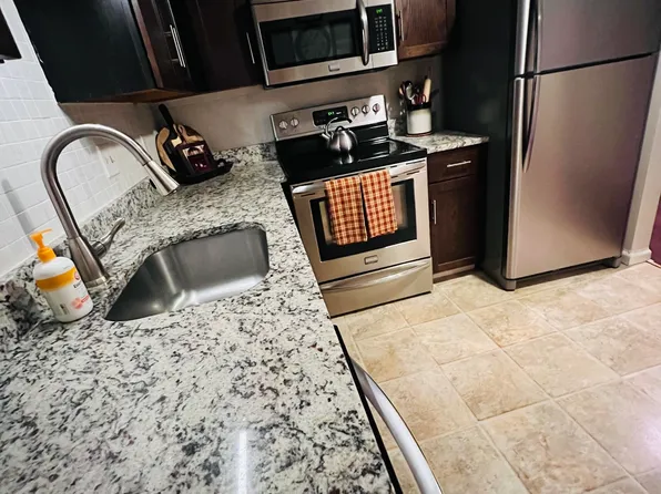 67 Perry Street #117, Putnam, CT 06260