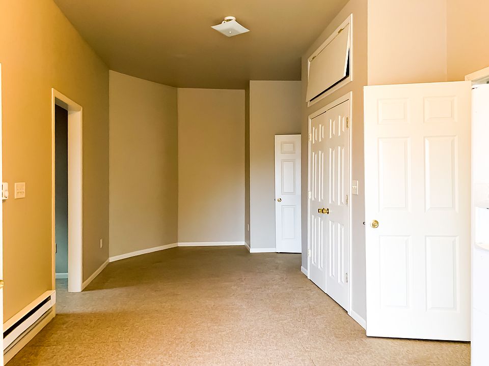 508-1 LivingRoom_03162019