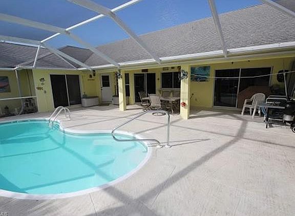 2nd image of 3235 Manatee Dr