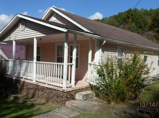 511 Brown Ave, Richlands, VA 24641
