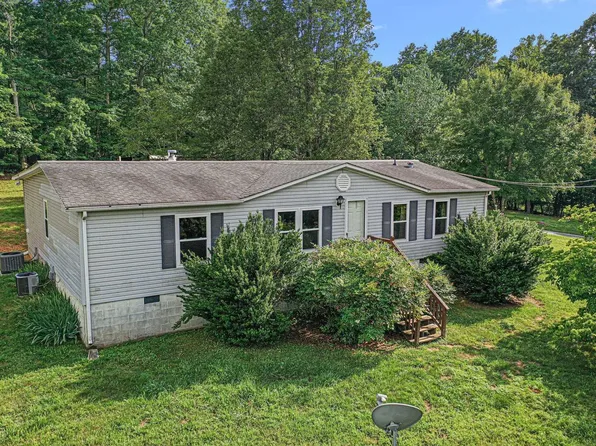 315 River Bend Ln, Buckingham, VA 23921