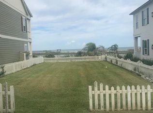 503 Sailhouse Way, Rockport, TX 78382