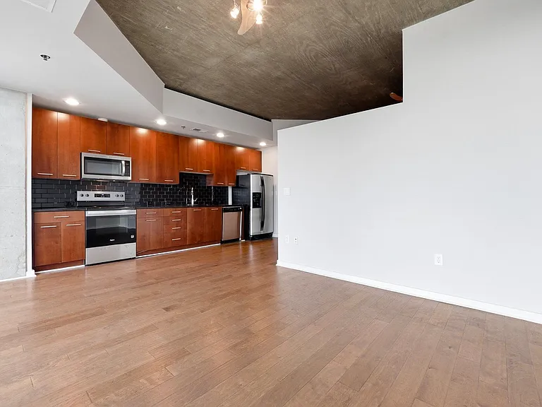 3324 Peachtree Rd NE #1403 — Photo 9