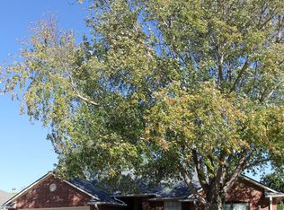 215 S Abbey Ln, Stillwater, OK 74074