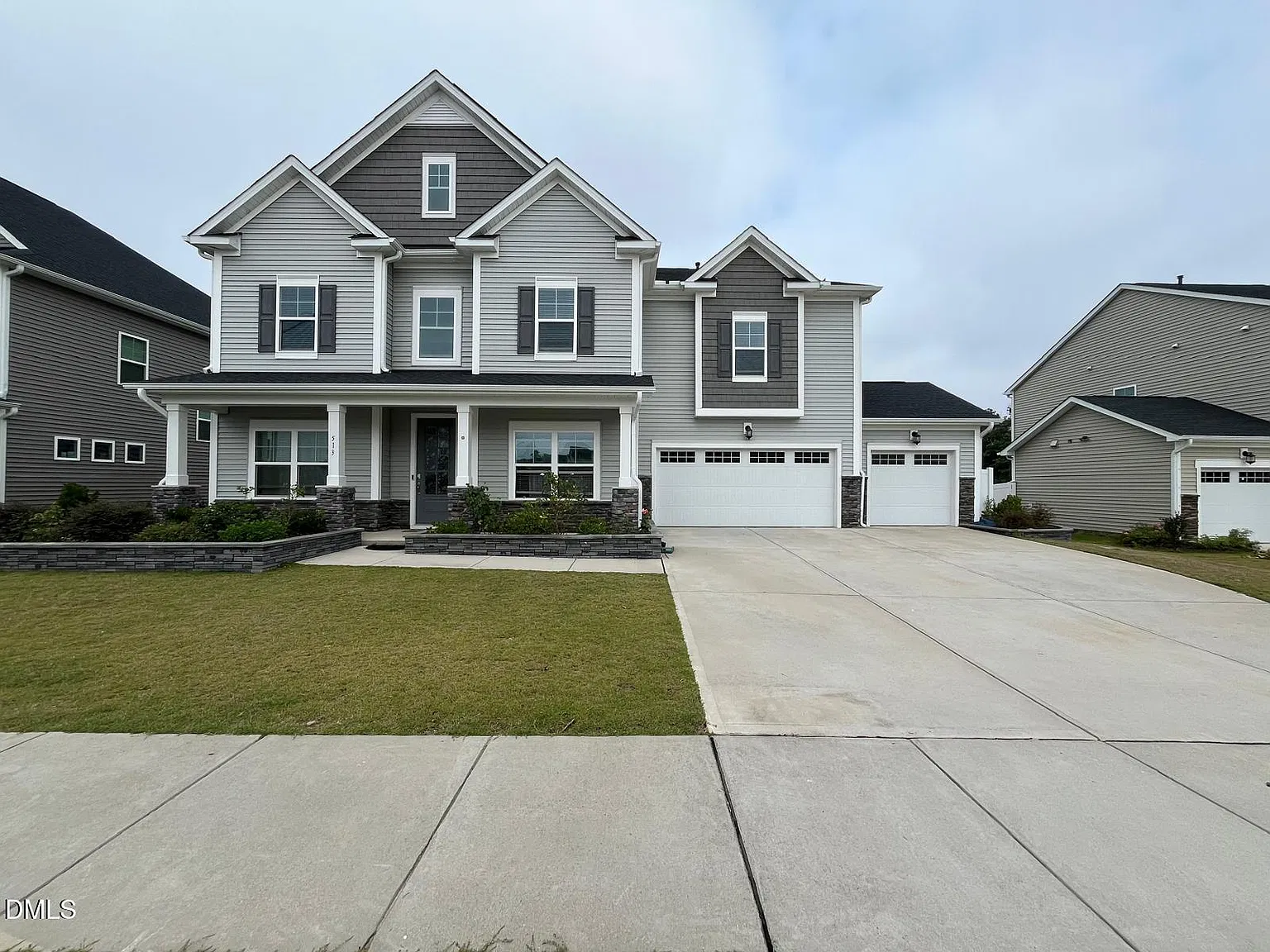 5 bed, 4.0 bath, 3522 sqft, $3,400 — Photo 1