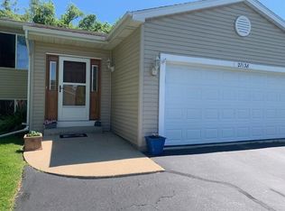 27138 99th St, Trevor, WI 53179