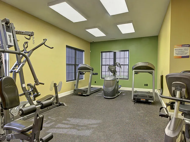 Reserve at Lake Pointe — Photo 5
