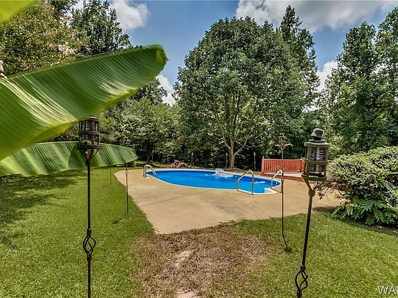 2nd image of 1510 Upper Lake Dr