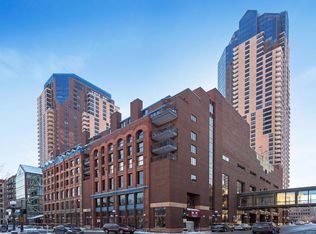 198 6th St E UNIT 403, Saint Paul, MN 55101