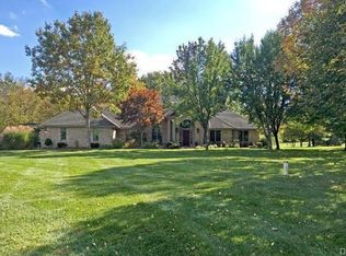 2663 N Point Ct, Spring Valley, OH 45370