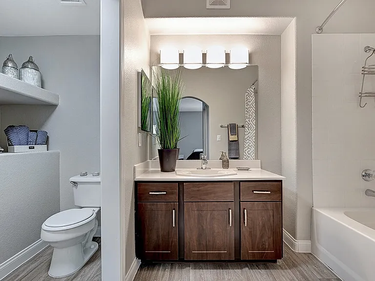 Canyon Villas Apartments — Photo 18