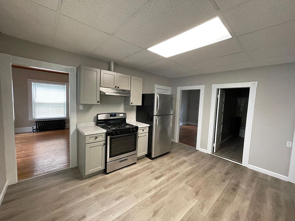 1st image of 12 Englewood Ave #1