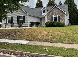 4874 Larkspur Ln, College park, GA 30349