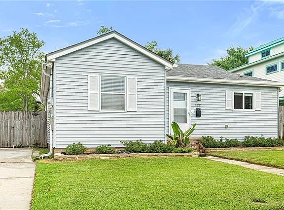 2nd image of 3527 Desaix Blvd