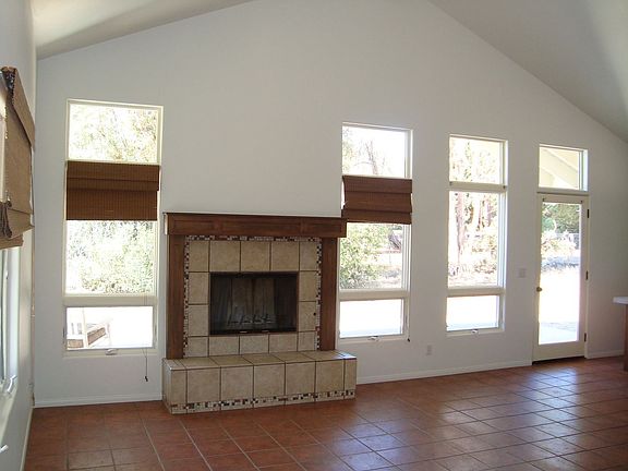 5th image of 1345 Deer Trail Ln