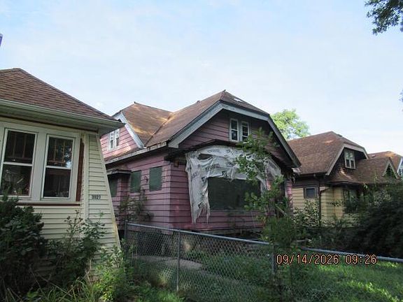 2nd image of 3931 N 24th PLACE