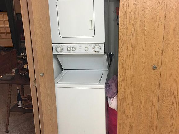 4th image of N89W6903 Evergreen Ct