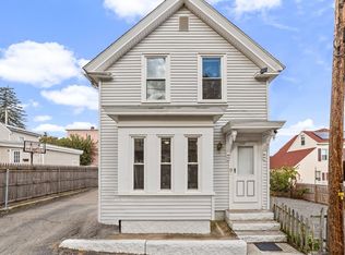 9 Milk St, Fitchburg, MA 01420