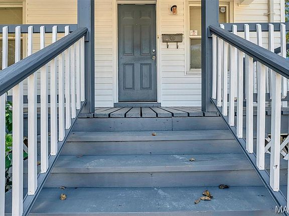 5th image of 326 Lenhardt Ave