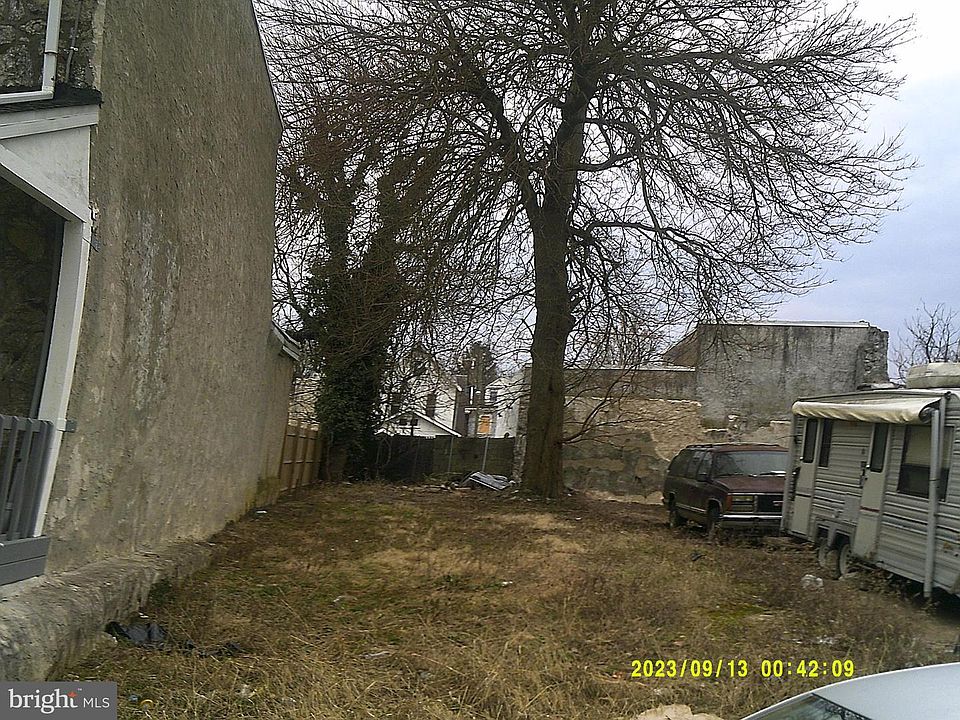 2nd image of 5616 Sprague St
