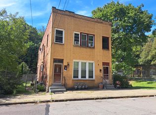 43 Strauss St #1F, Pittsburgh, PA 15214
