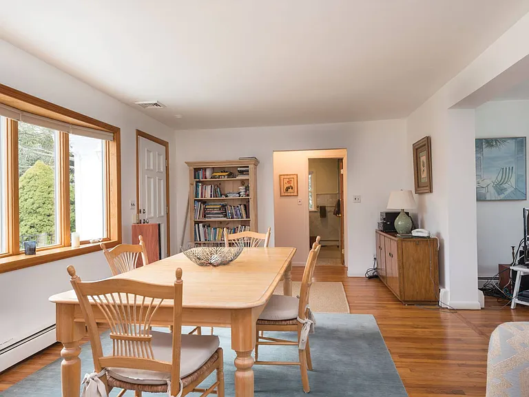 53 Far Pond Rd — Photo 6