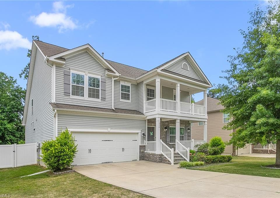1st image of 934 Sweet Gum Way
