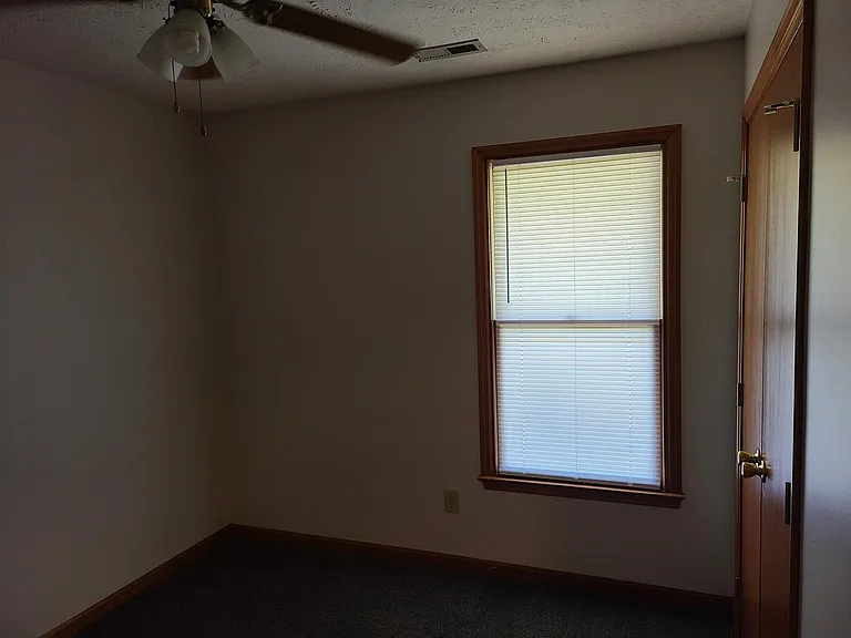 107 Peregrine Pl — Photo 14