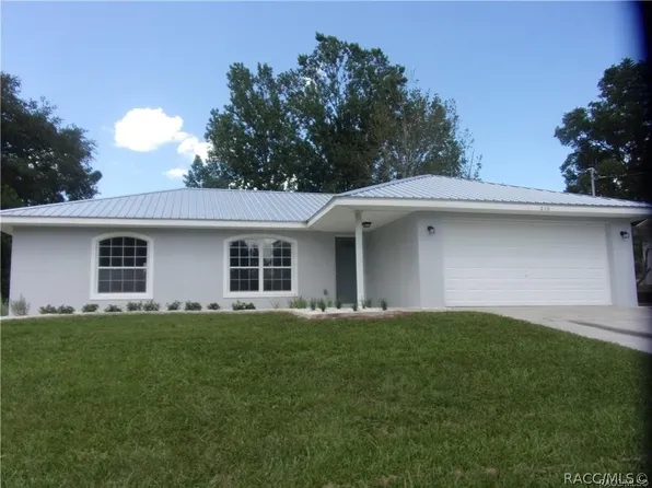 210 Edison St, Inverness, FL 34452