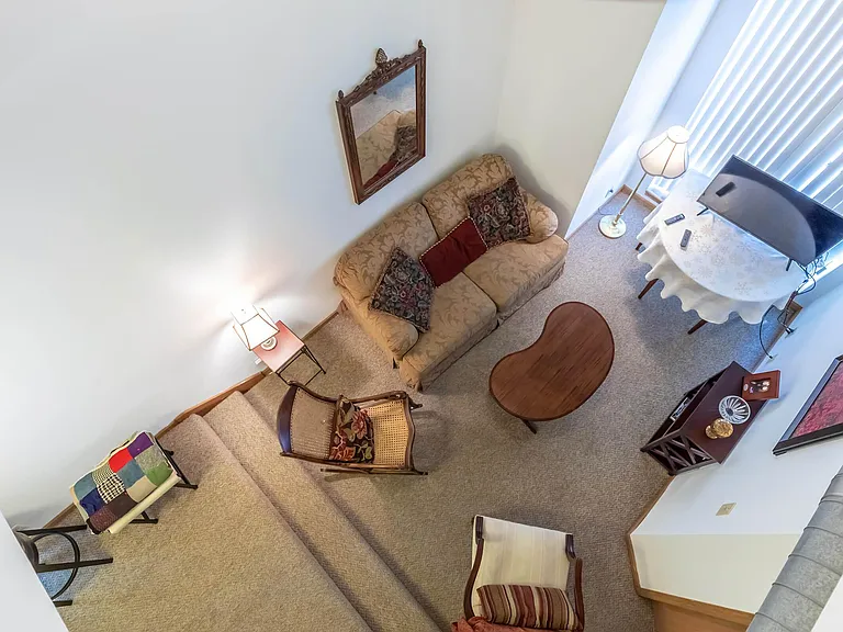 Armory Loft — Photo 39