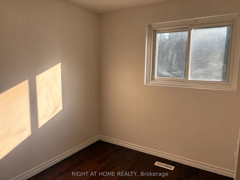 172 Patterson St — Photo 7