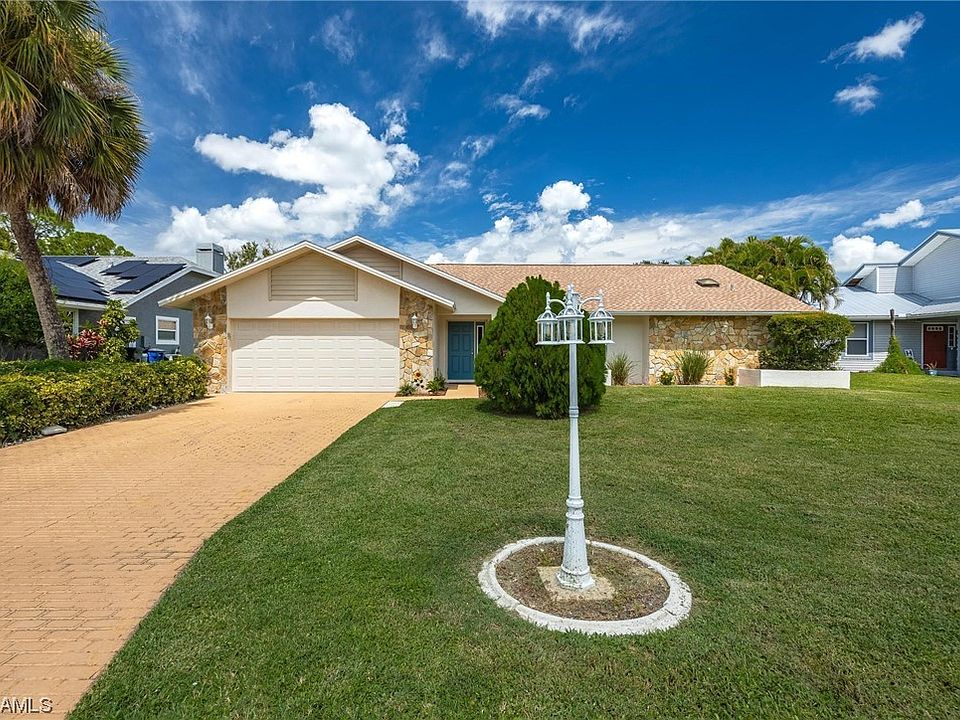 1st image of 8410 Aqua Cove Ln