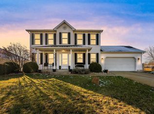 1419 Winchester Ct, Winona Lake, IN 46590