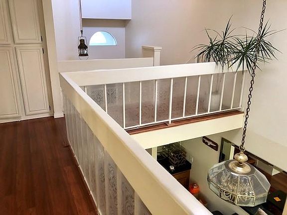 2nd image of 4858 Valdina Way