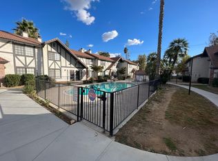 1013 W Linden St APT 15, Riverside, CA 92507