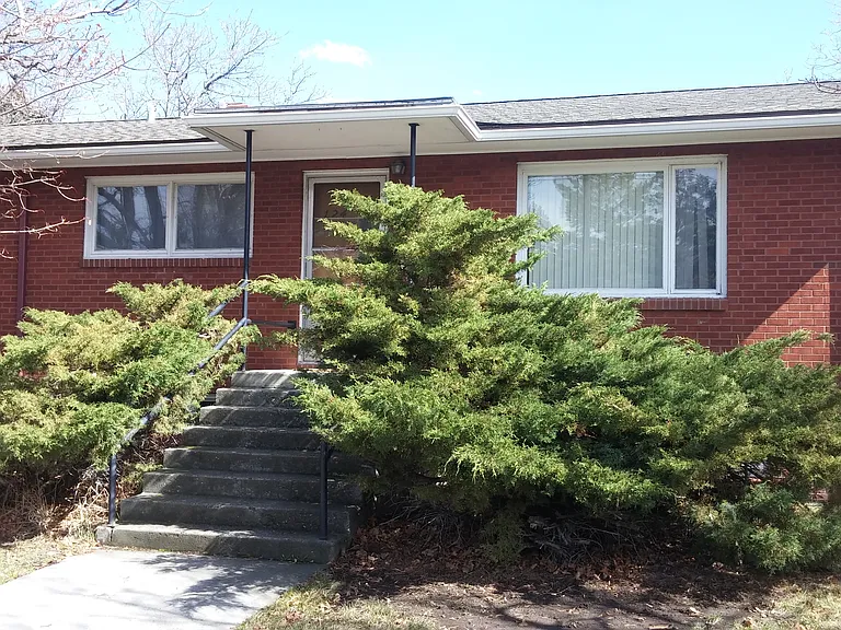 124 S 11th Ave #124 — Photo 3