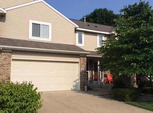7511 Navajo Valley Dr SW, Byron Center, MI 49315