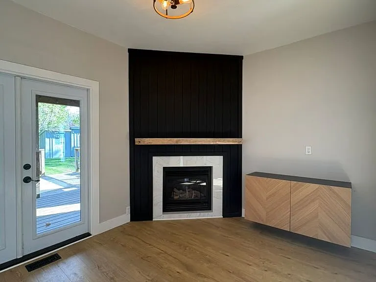 385 Hugel Ave — Photo 7