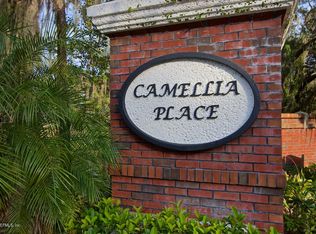 1928 Camellia Oaks Ln, Jacksonville, FL 32217
