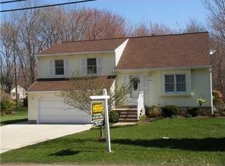 3839 McCreary Rd, Erie, PA 16506