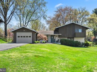 19109 Heritage Hills Dr, Brookeville, MD 20833