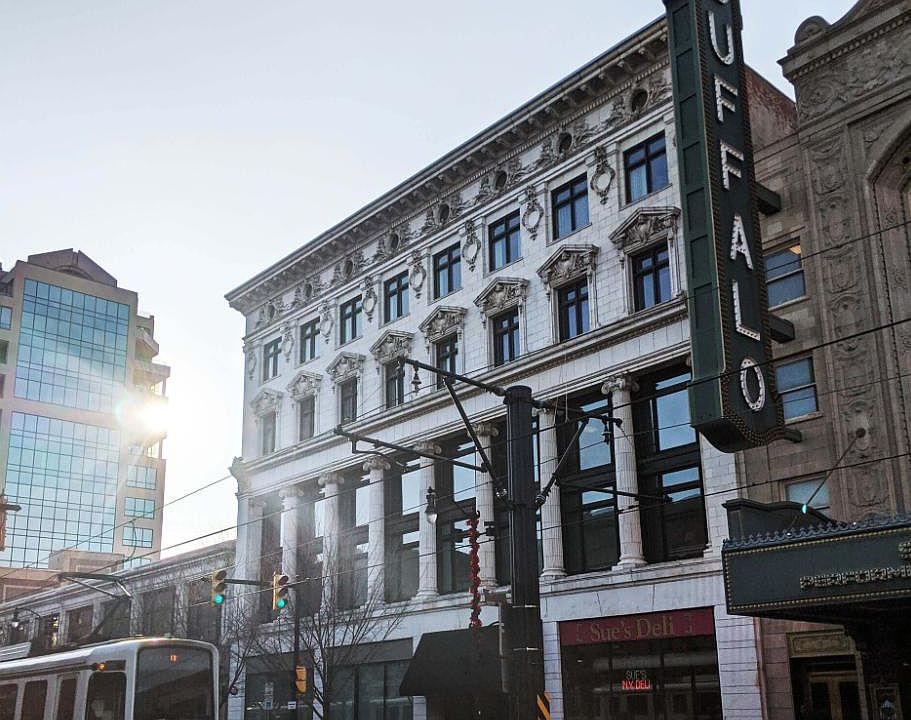 1st image of 622 Main St #508