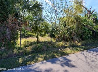 2637 Myrtle Ave, Mims, FL 32754