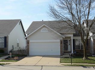 5015 Nicholas Ridge Dr, Saint Louis, MO 63129