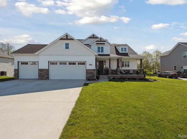 14097 Tupper Lake Way, Linden, MI 48451