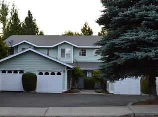 1950 NE Derek Dr APT 4, Bend, OR 97701