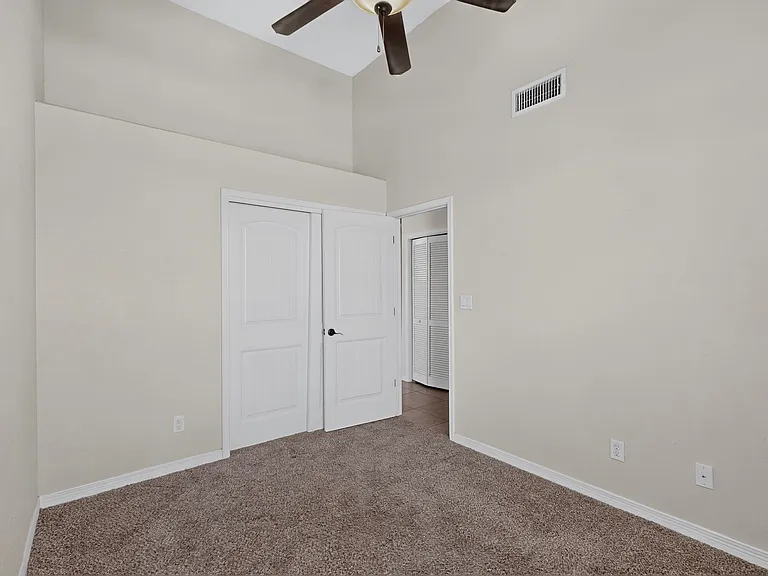 11583 Saint Martin Way — Photo 32