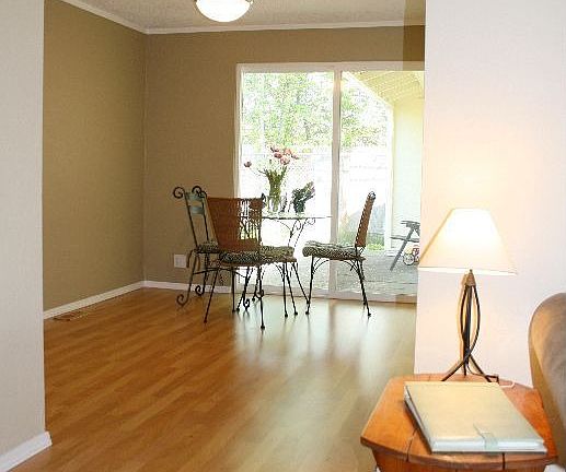 Updated/remodeled throughout!