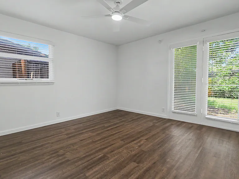 910 Wisteria Way — Photo 12