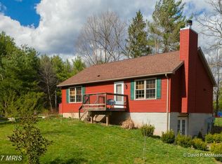 811 Duckwall Rd, Berkeley Springs, WV 25411